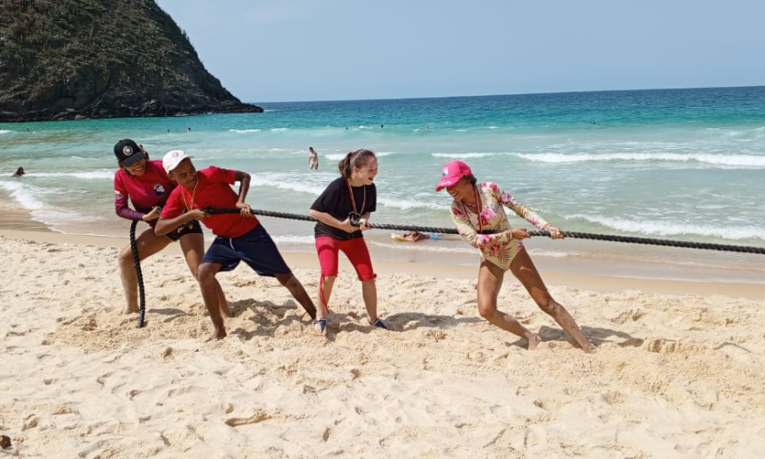 Realizado VII Evento Acuático para Niños Especiales y Convencionales en Playa Grande