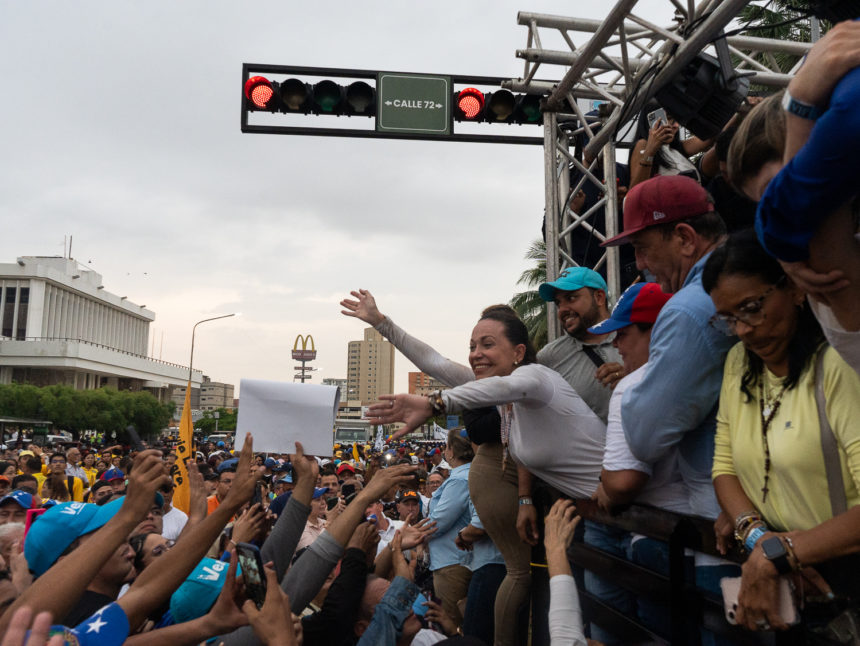 María Corina Machado le marca la agenda al chavismo