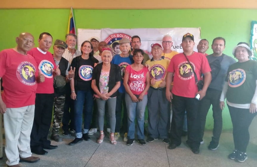 Círculos Bolivarianos de Venezuela dan apoyo irrestricto a Nicolás Maduro